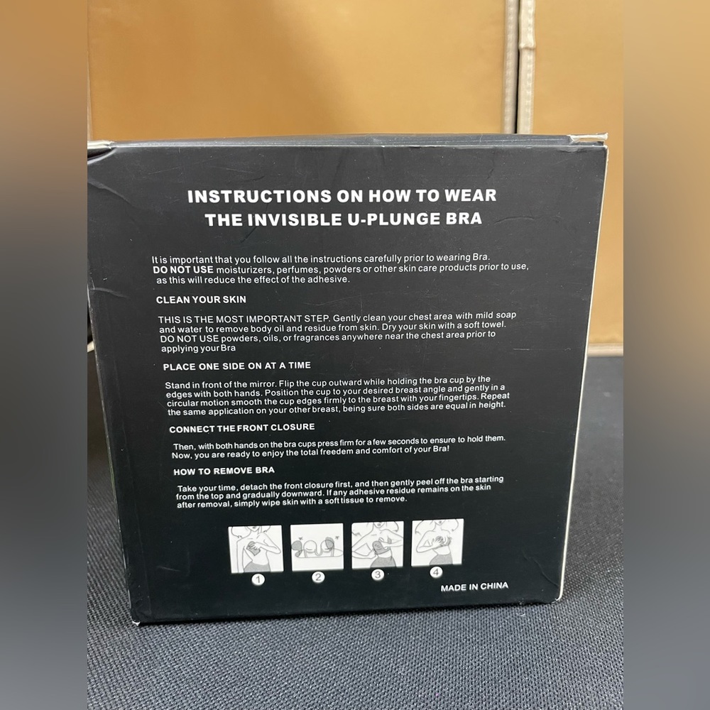 Adhesive Strapless Bra View 5